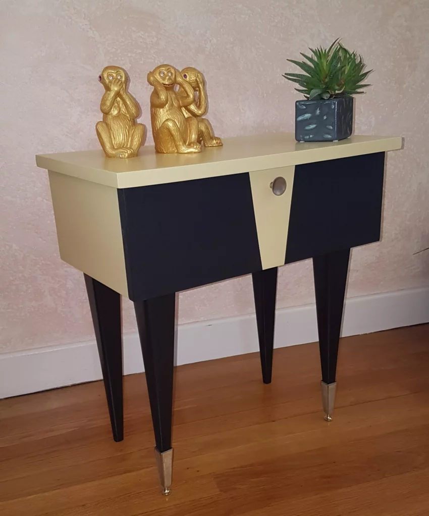 Chevet laqué 50/60 relooké Bourdon APRES