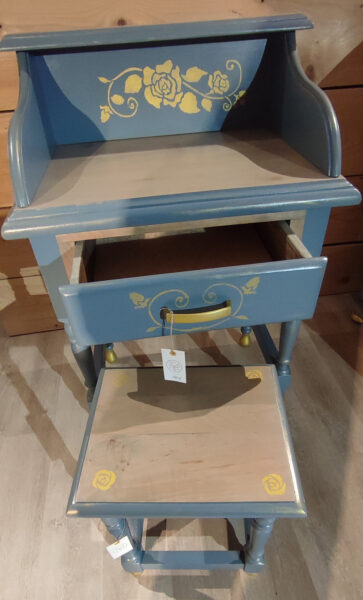 Coiffeuse en teck relookée