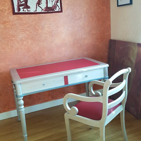 Bureau Grange et son fauteuil relooké