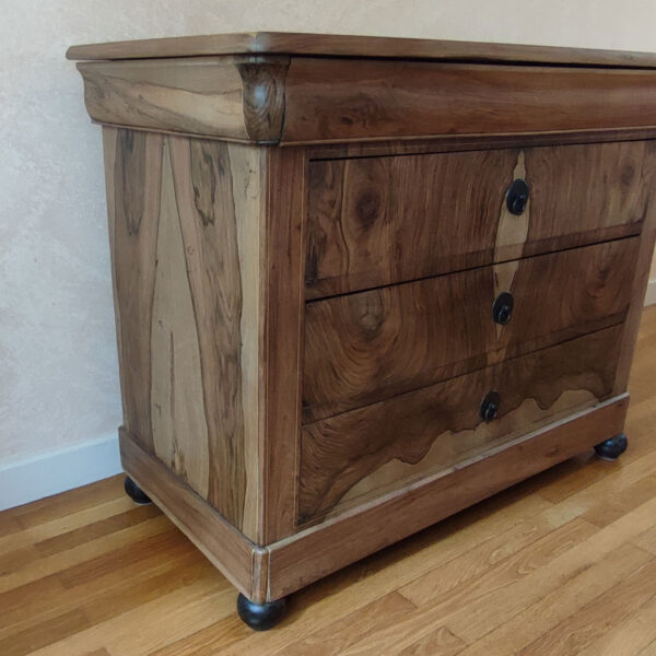 Commode noyer et ronce de noyer