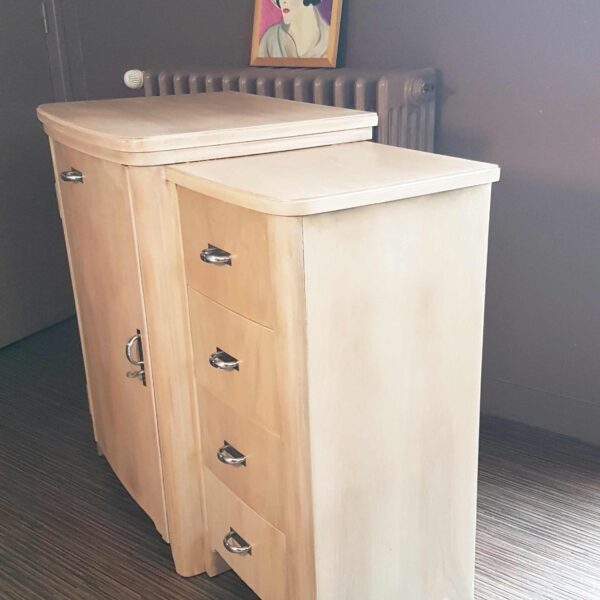 Ancien meuble de machine à coudre Singer