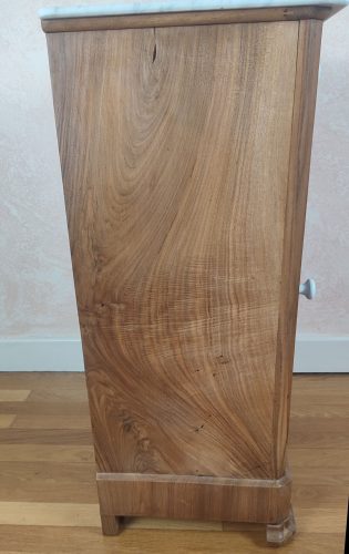 Table de chevet fruitier et marbre blanc -vue de côté