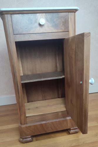 Table de chevet fruitier et marbre blanc - ouvert