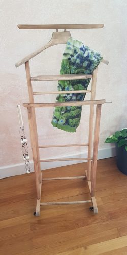 Valet de nuit design Italien année 50 relooké - en scène